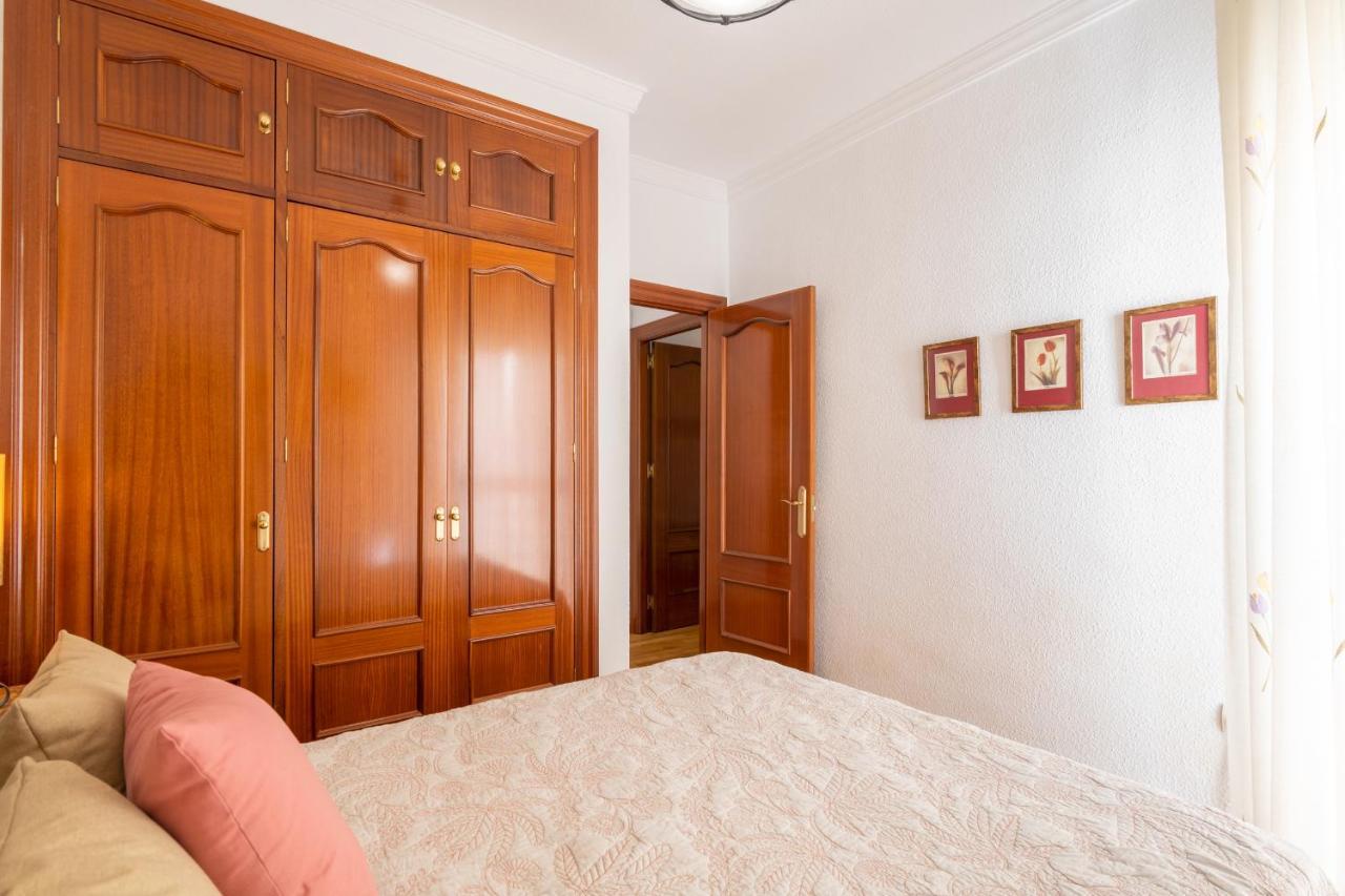 Amplio Apartamento Universidad By Renthas Malaga Ngoại thất bức ảnh