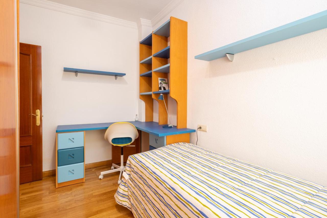 Amplio Apartamento Universidad By Renthas Malaga Ngoại thất bức ảnh
